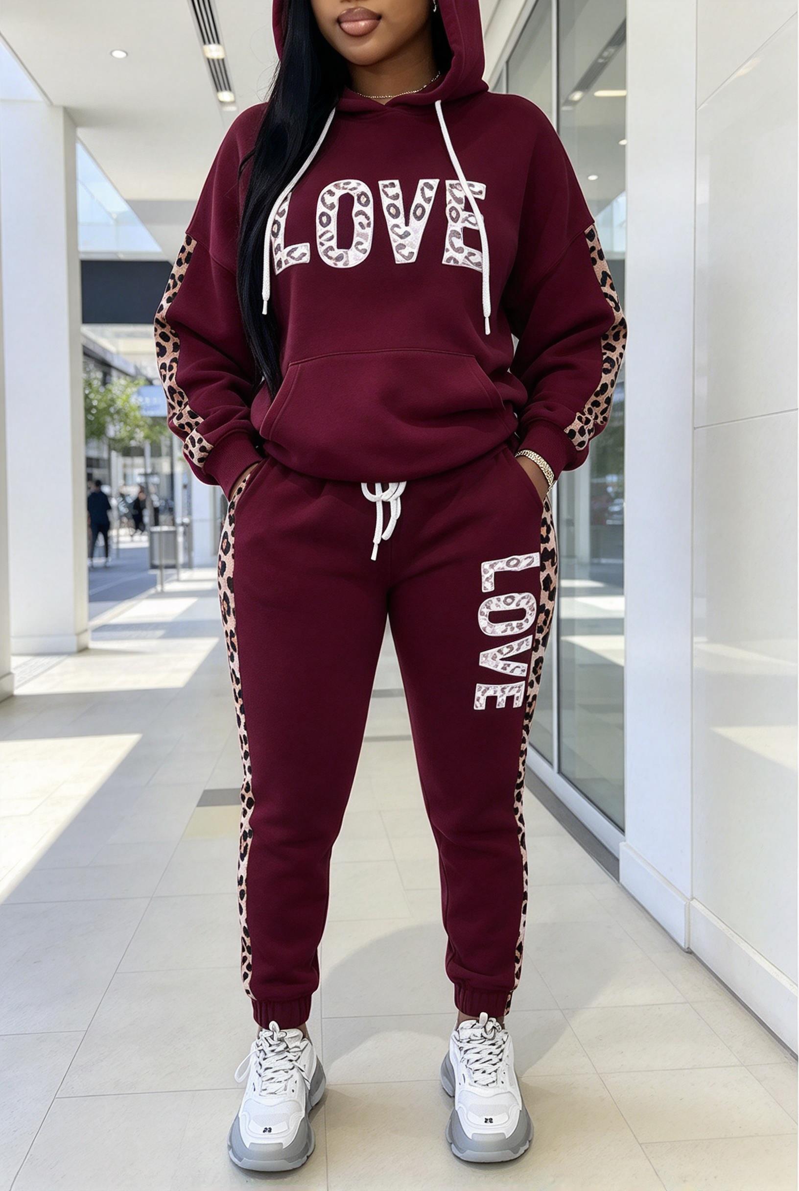 بدلة رياضية نسائية بطبعة حروف  - مراجعة Joggers Pants وسعره