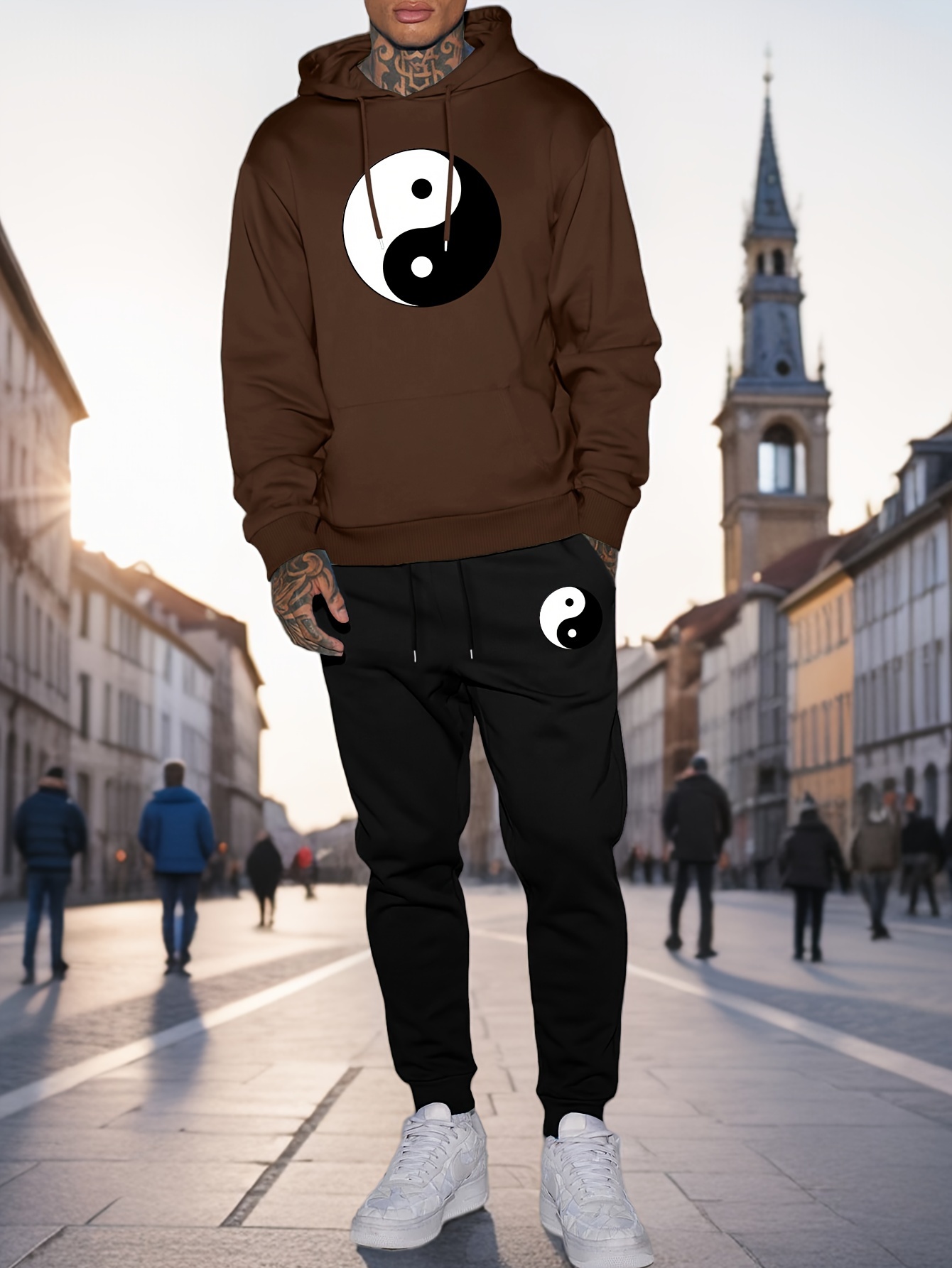 طقم رياضي رجالي 2026 بتصميم رم - مراجعة Joggers Pants وسعره